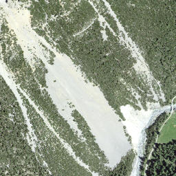 Satellite imagery of Mot Madlain, CH