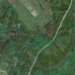 Satellite imagery of Pointe du Château Maugarni, FR