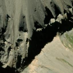 Satellite imagery of Lenzer Horn, CH