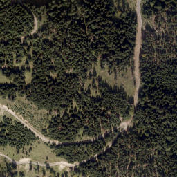 Satellite imagery of Peloschen, AT