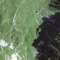 Satellite imagery of Girisberg, CH