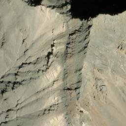 Satellite imagery of Lenzer Horn, CH