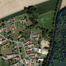 Satellite imagery of Maria Theresien-Grenzstein an der Kutschenitza, IT