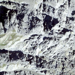 Satellite imagery of Piz Ivraina, CH