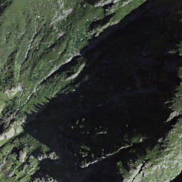 Satellite imagery of Üssri Drosiegg, CH