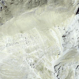 Satellite imagery of Piz Ivraina, CH