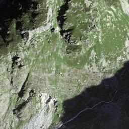 Satellite imagery of Üssri Drosiegg, CH
