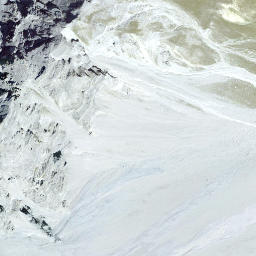 Satellite imagery of Davo Foraz, CH