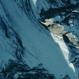 Satellite imagery of Hoch Ducan, CH
