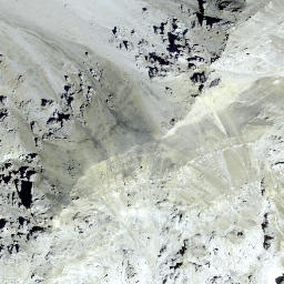 Satellite imagery of Piz Laschadurella, CH