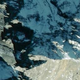 Satellite imagery of Hoch Ducan, CH