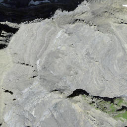 Satellite imagery of cairn, IT