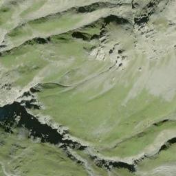 Satellite imagery of Chrummhüreli, CH