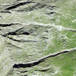 Satellite imagery of Crispalt Pign, CH