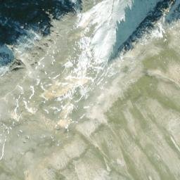 Satellite imagery of Chrummhüreli, CH