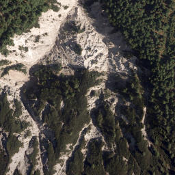 Satellite imagery of Golz, AT