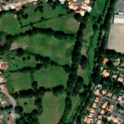 Satellite imagery of Château de La Brossardière, FR