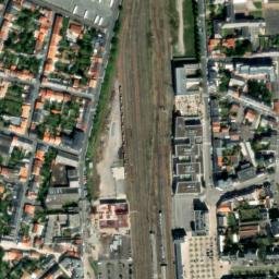 Satellite imagery of Ancien musée municipal de La Roche-sur-Yon, FR
