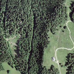 Satellite imagery of La Dent, CH
