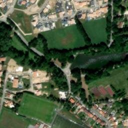 Satellite imagery of Château de La Brossardière, FR