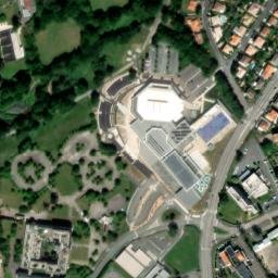 Satellite imagery of Château de La Brossardière, FR