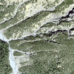 Satellite imagery of Chuderas, CH