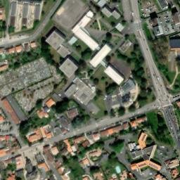 Satellite imagery of Château du Plessis, FR