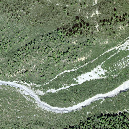 Satellite imagery of Chuderas, CH