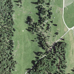 Satellite imagery of Pétra Félix, CH