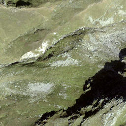 Satellite imagery of Fil da Cazirauns, CH