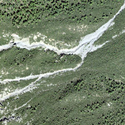 Satellite imagery of Chuderas, CH