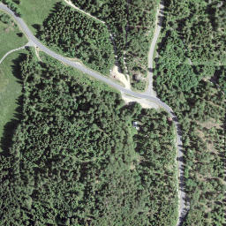 Satellite imagery of Pétra Félix, CH