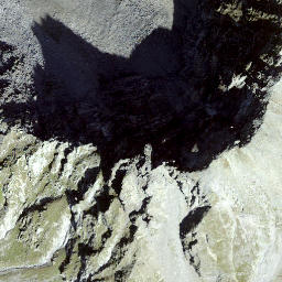 Satellite imagery of Fil da Cazirauns, CH