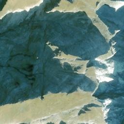 Satellite imagery of Chräjenchöpf, CH