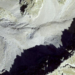 Satellite imagery of Fil da Cazirauns, CH