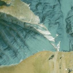 Satellite imagery of Plangghöreli, CH