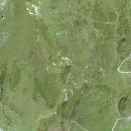 Satellite imagery of Fil da Ramosa, CH