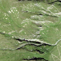 Satellite imagery of Fil Tuma, CH