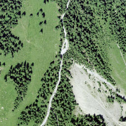 Satellite imagery of Spid Miez, CH