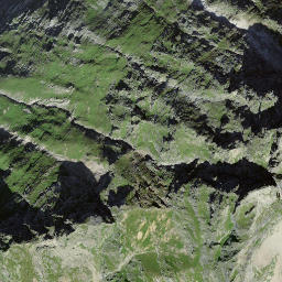 Satellite imagery of Chrinnenhorn, CH