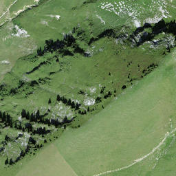 Satellite imagery of Oberi Luchere, CH