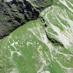 Satellite imagery of Drunegalm, CH