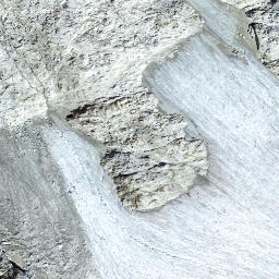 Satellite imagery of Refugi da Camutschs, CH