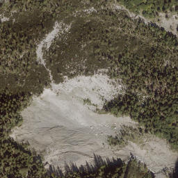 Satellite imagery of Wadecken, AT
