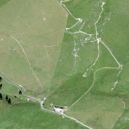 Satellite imagery of Oberi Luchere, CH