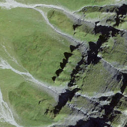 Satellite imagery of Piz Zamuor, CH