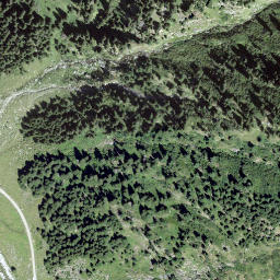 Satellite imagery of Muota, CH