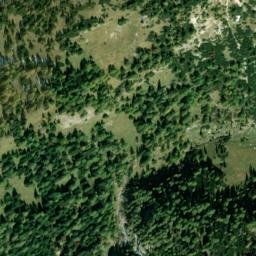 Satellite imagery of Passo Giramondo, AT