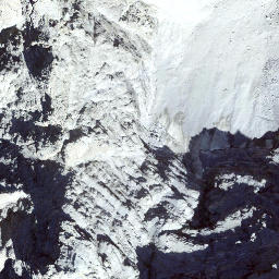 Satellite imagery of Piz Radond, CH