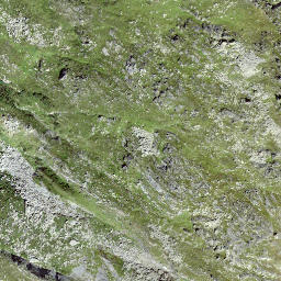 Satellite imagery of Fil da Garviel, CH